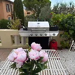 Magnifique Pieds Dans L Eau Jean Cap Ferrat * سا جو كاب فيرا