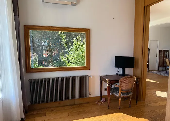 Magnifique Pieds Dans L Eau Jean Cap Ferrat * Saint-Jean-Cap-Ferrat