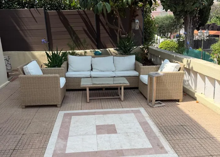 Magnifique Pieds Dans L Eau Jean Cap Ferrat Villa