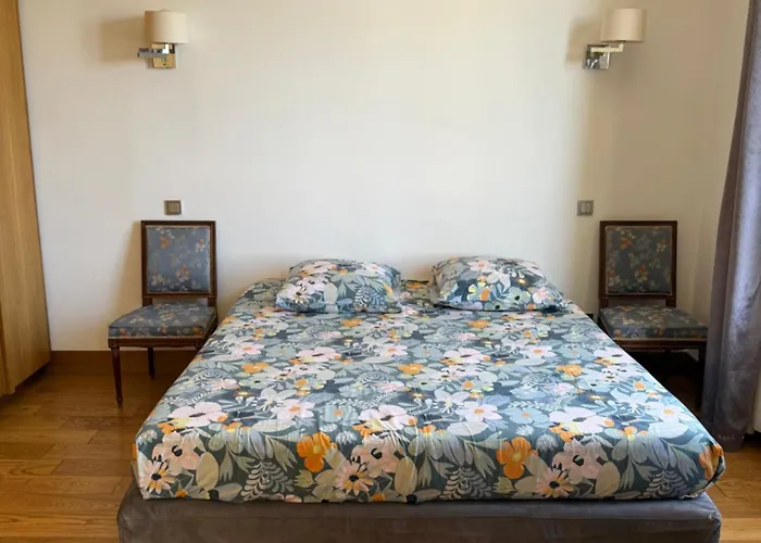 Magnifique Pieds Dans L Eau Jean Cap Ferrat * Saint-Jean-Cap-Ferrat