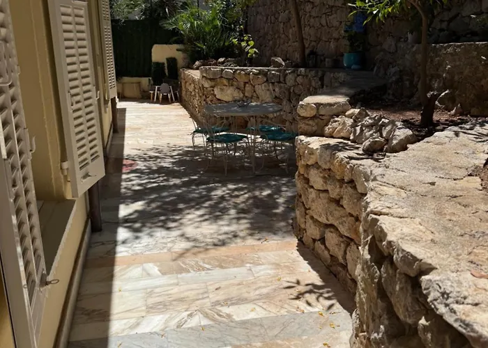 Magnifique Pieds Dans L Eau Jean Cap Ferrat * Saint-Jean-Cap-Ferrat